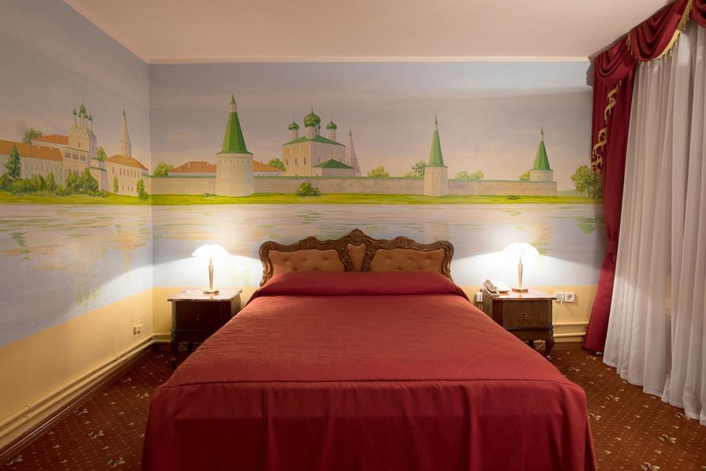 Club 27 Hotel Moscow Room photo
